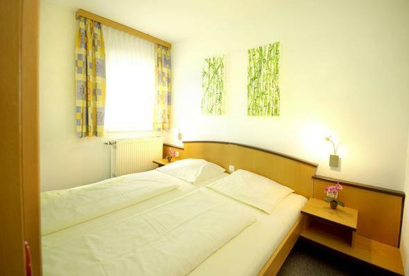 Familienhotel Reiterhof Runding Exterior photo